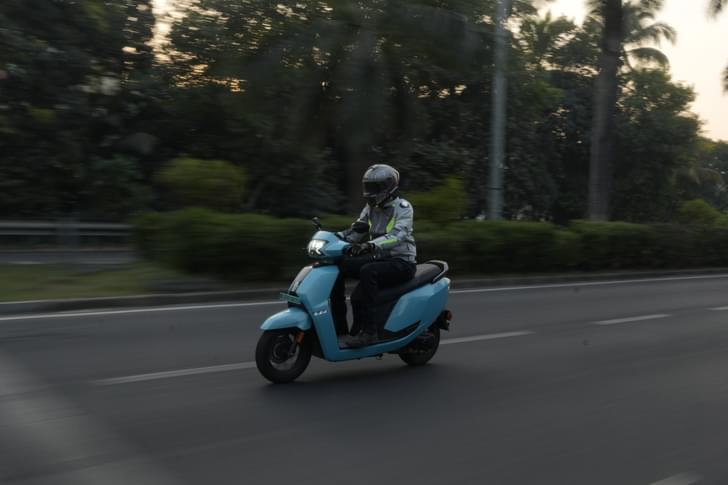 Front Right Three Quarter