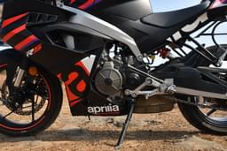 Aprilia Rs 457 Color Black