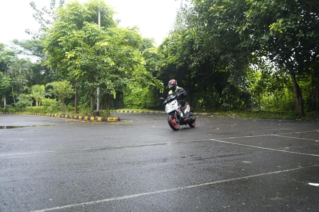 Color White Image - 21002