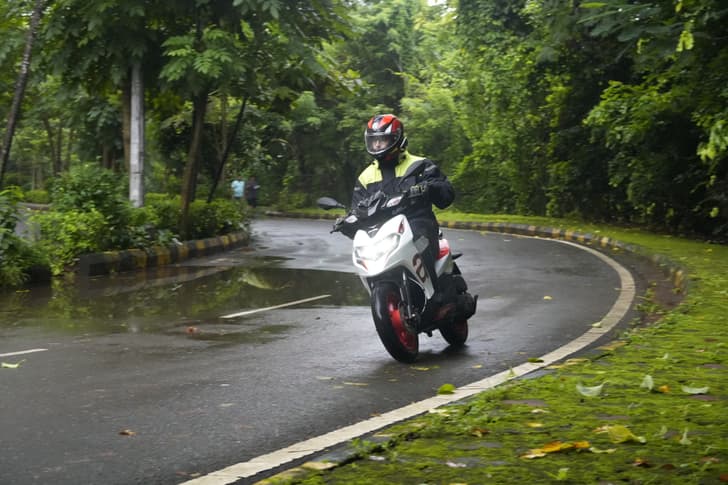Aprilia Sr 175 Front View