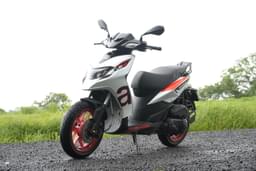 Aprilia Sr 175 Front View