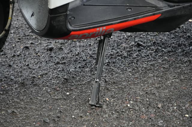 Side Stand Image - 21037