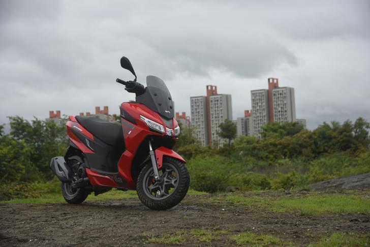 Aprilia Sxr 125 Front Right Three Quarter