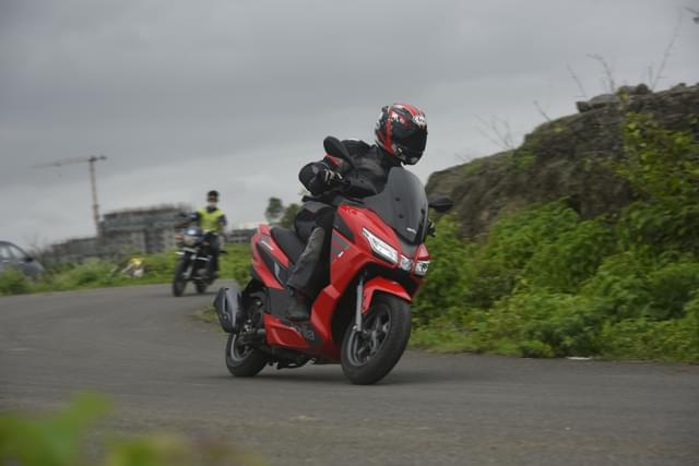 Front View Image - 21679