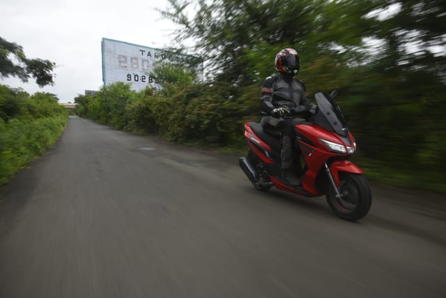 Front Right Three Quarter