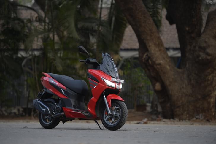 Aprilia SXR 160 Images