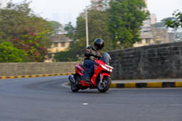 Aprilia Sxr 160 Color Red