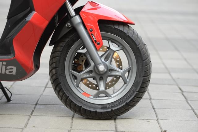 Color Red Image - 21132