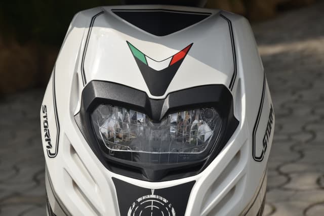 Headlight Image - 20977