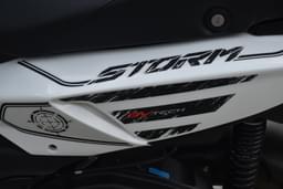 Aprilia Storm 125 Color White