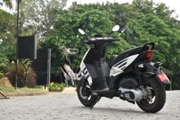 Aprilia Storm 125 Rear View