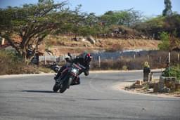 Aprilia Tuono 457 Color Black