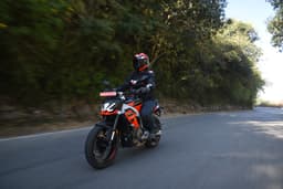 Aprilia Tuono 457 Front Right Three Quarter