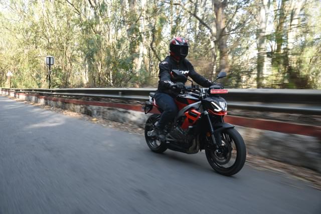 Headlight Image - 21156