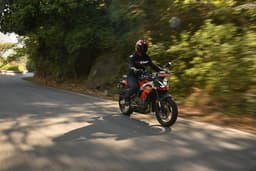 Aprilia Tuono 457 Front View