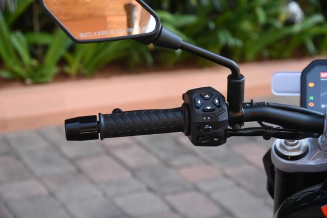 Color Black Image - 21176