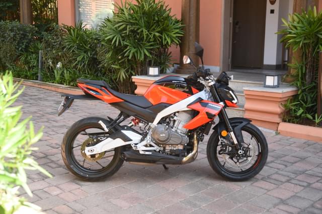 Headlight Image - 21195