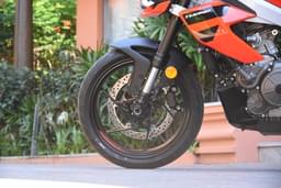 Aprilia Tuono 457 Front Right Three Quarter