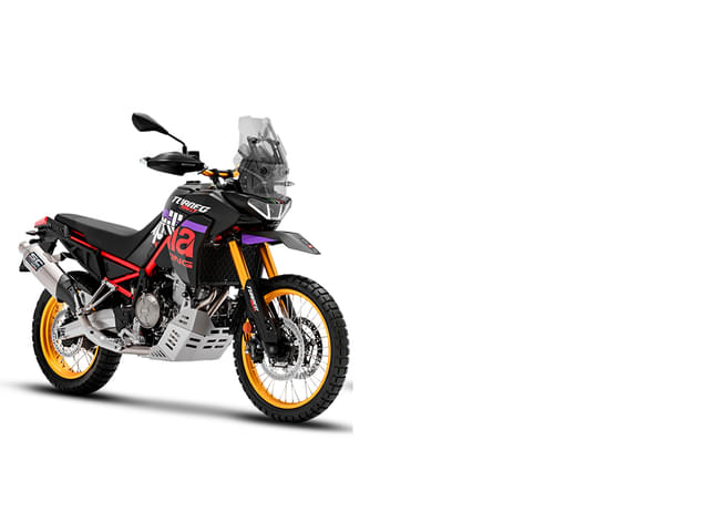 Front Left Three Quarter Image - 28941