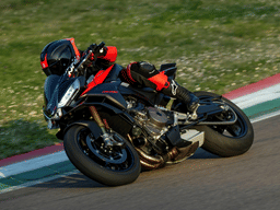 Aprilia Tuono 660 Front Right Three Quarter