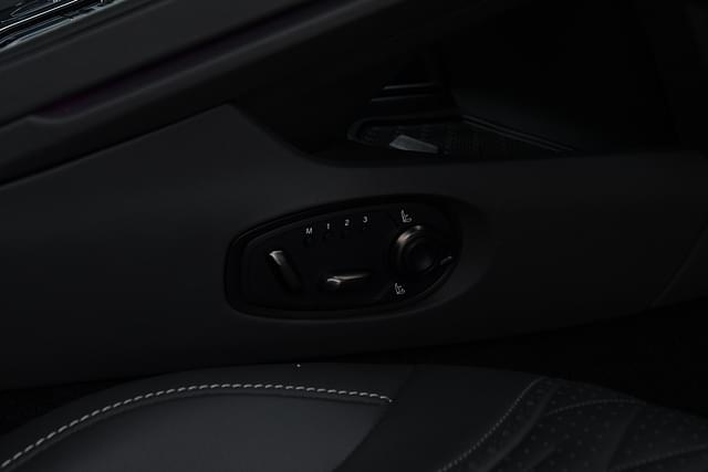 Door Controls Image - 13281