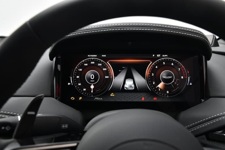 Aston Martin Db12 Dashboard