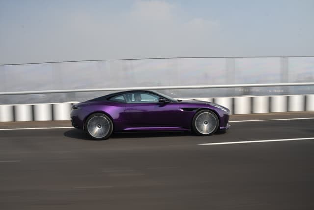 Alloy Wheels Image - 13537