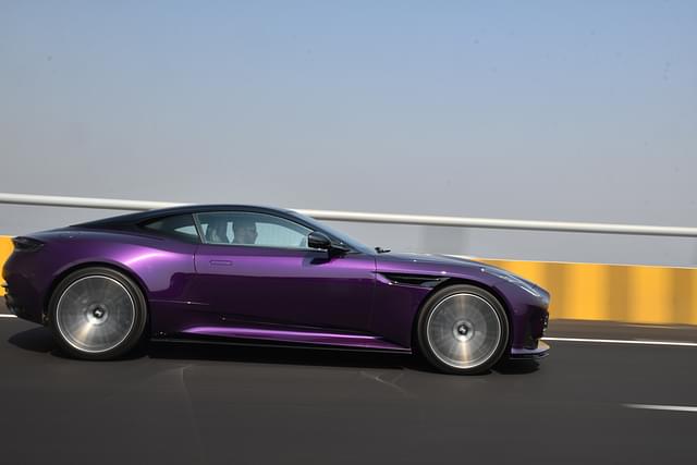 Alloy Wheels Image - 13575