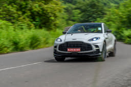 Aston Martin DBX Front Right Three Quarter
