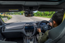 Aston Martin DBX Dashboard