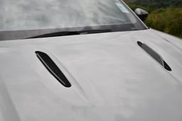 Aston Martin Dbx Closed Bonnet