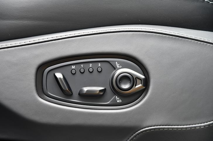 Aston Martin Dbx Door Controls