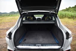Aston Martin DBX Boot Open