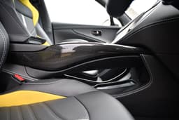 Aston Martin DBX Color Black