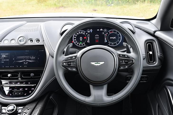 Aston Martin Dbx Dashboard