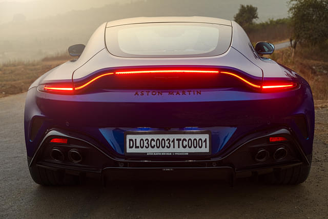 Rear View Image - 6866