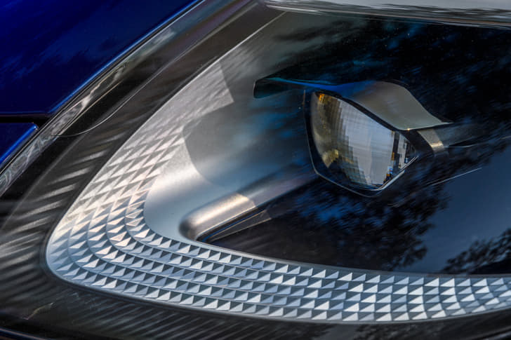 Aston Martin Vantage Headlight