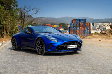 Aston Martin Vantage