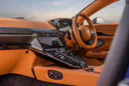 Aston Martin Vantage Dashboard