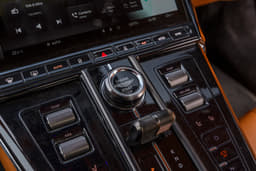 Aston Martin Vantage Infotainment System