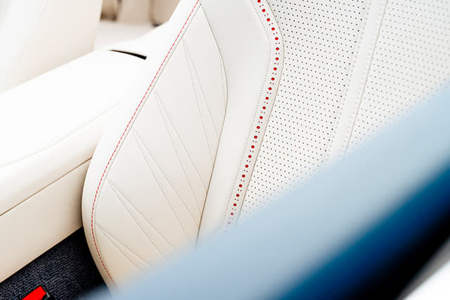 Front Row Seats Image - 31894