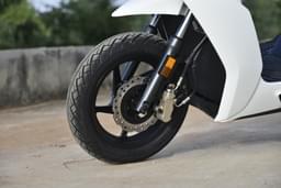 Ather 450 Color White