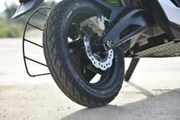 Ather 450 Color Black