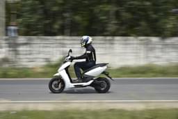 Ather 450 Color White