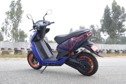 Ather 450 Color Blue