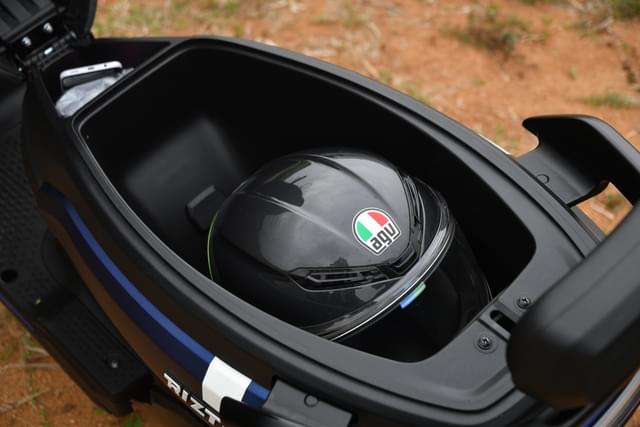 Color Black Image - 21527