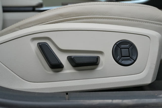 Door Controls Image - 34076
