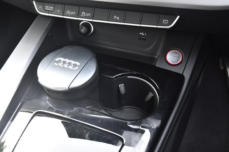 Audi A5 Sportback 12V Power Outlets