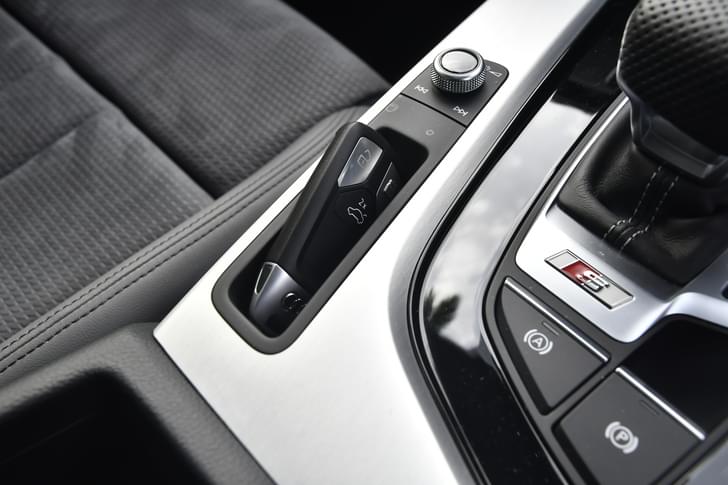 Audi A5 Sportback Console Storage