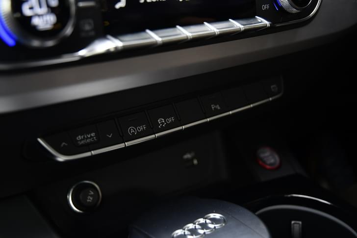 Audi A5 Sportback Console Storage